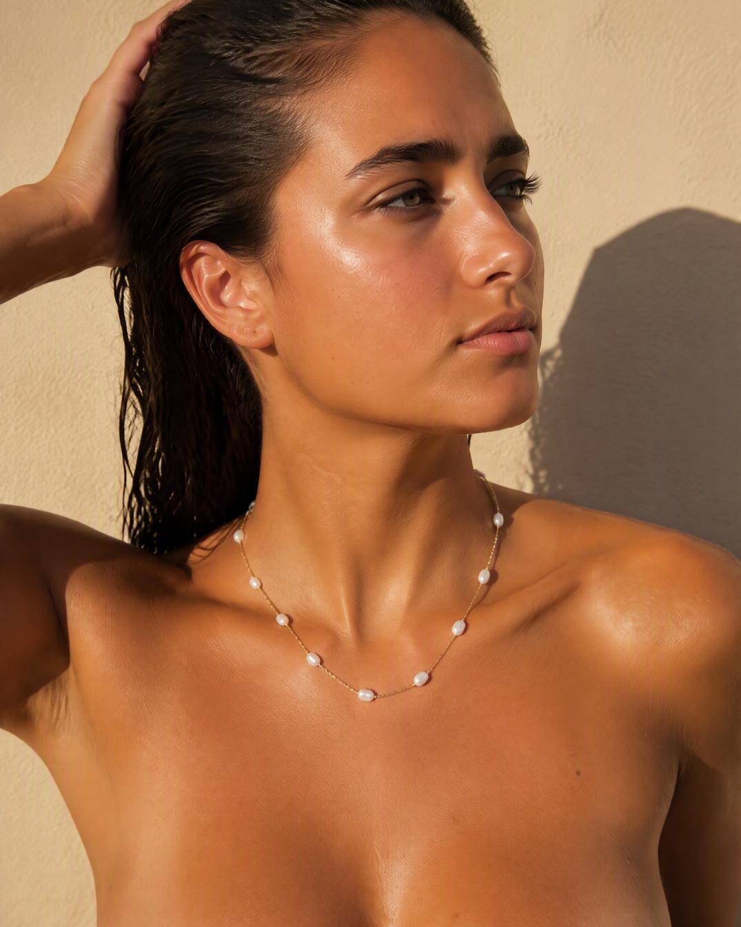 Gold Minimalist Heart Jewelry Gift Set
