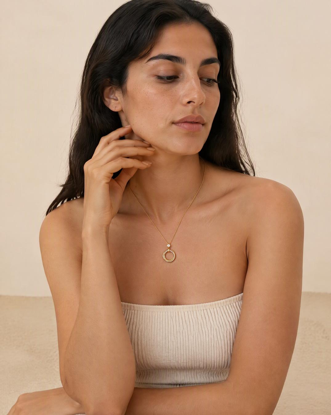 Elegant Rectangular Pendant Necklace