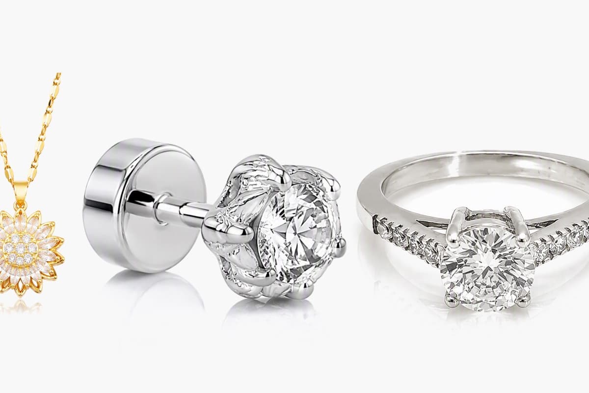 Dainty Flower Cluster Stud Earrings