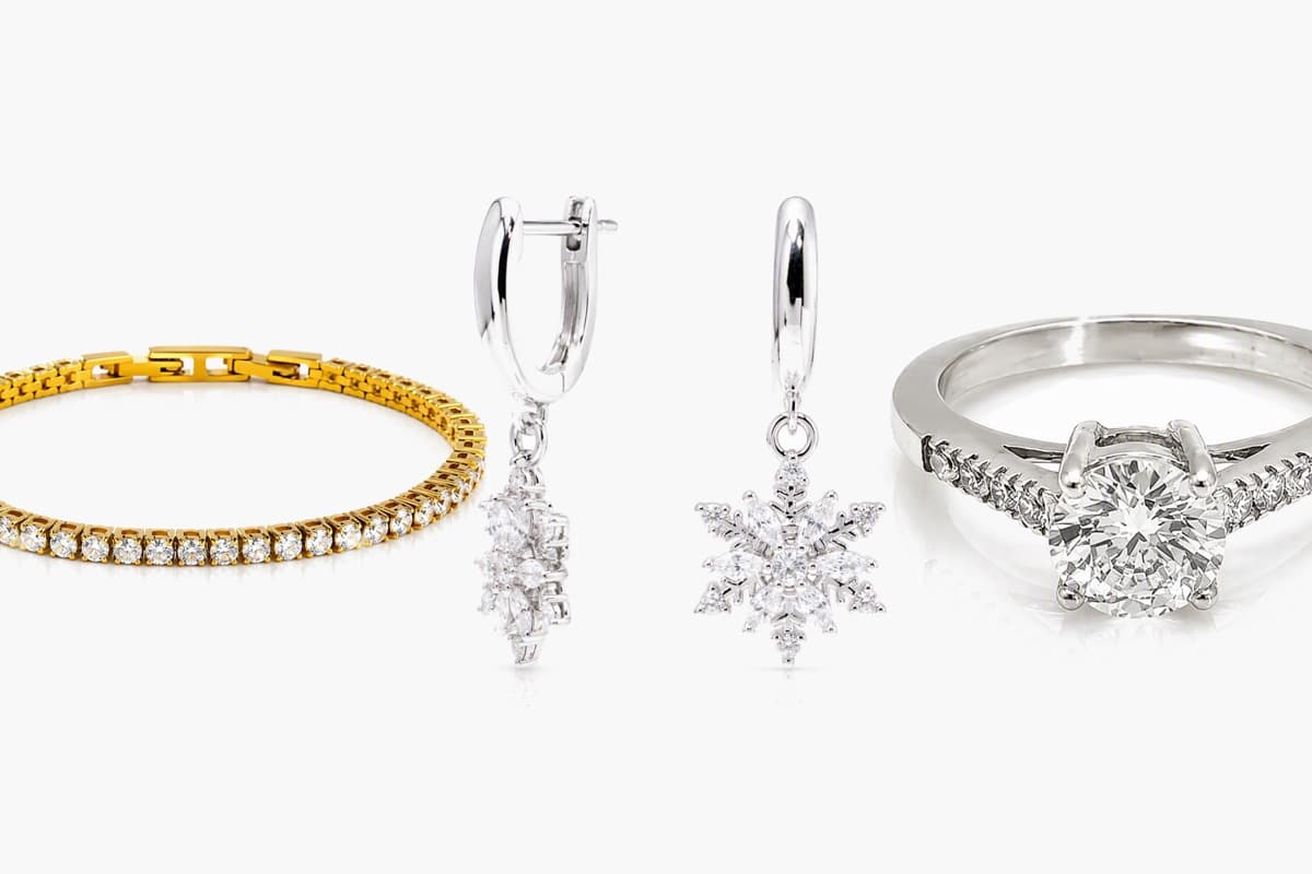 Dainty Snowflake Drop Earrings