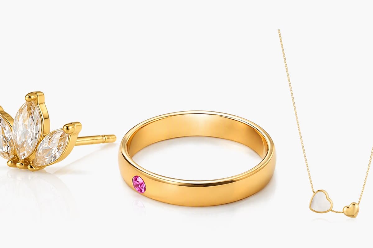 Dainty Double Heart Pendant Necklace