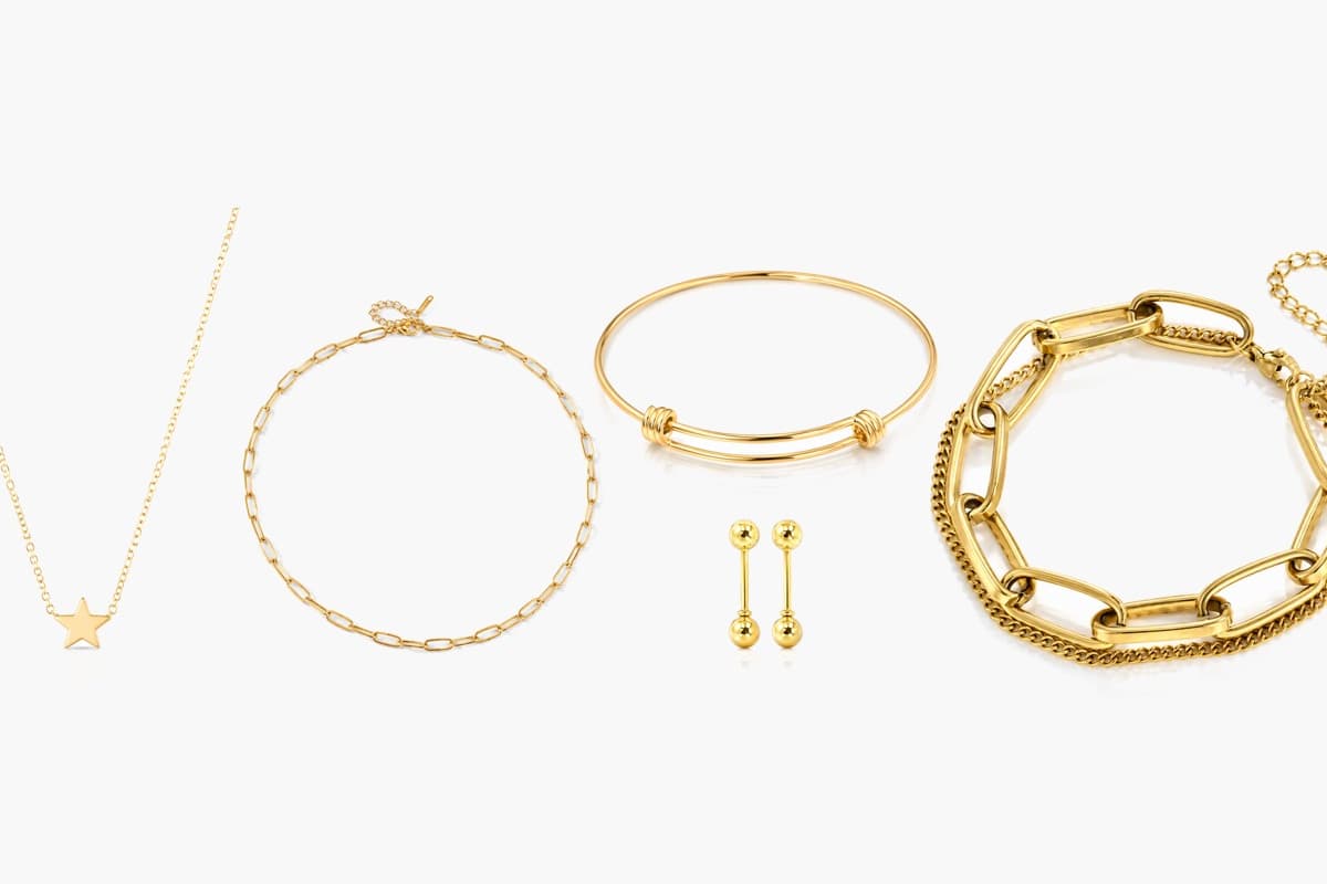 Minimalist Paperclip Chain Necklace