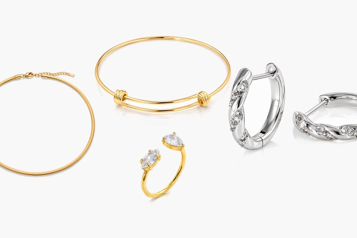Twisted Band Hoop Earrings