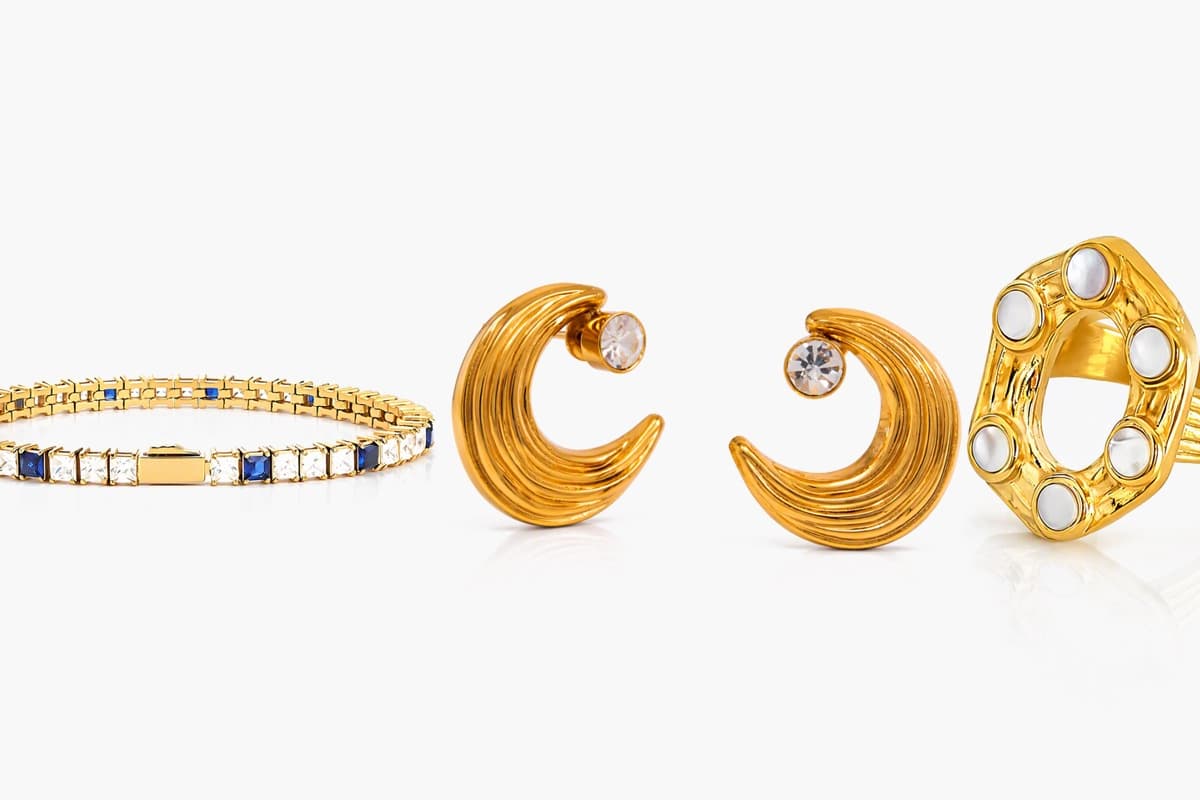 Crescent Moon Stud Earrings