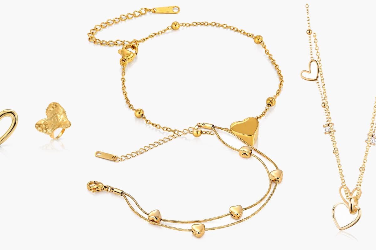 Dainty Open Heart Pendant Necklace