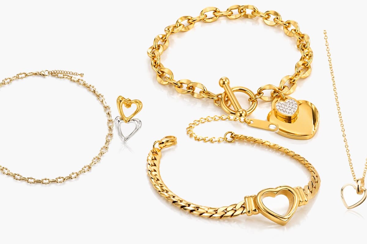 Trendy Heart Charm Bracelet