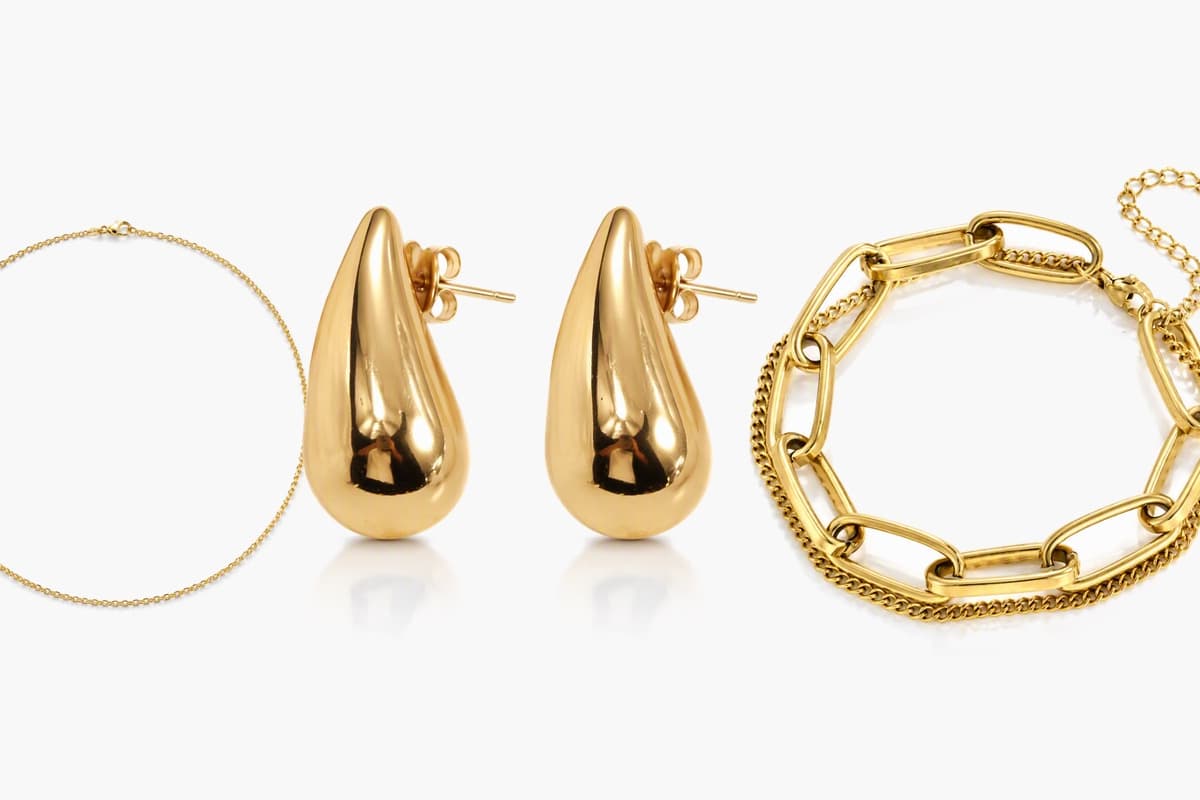 Teardrop Stud Earrings