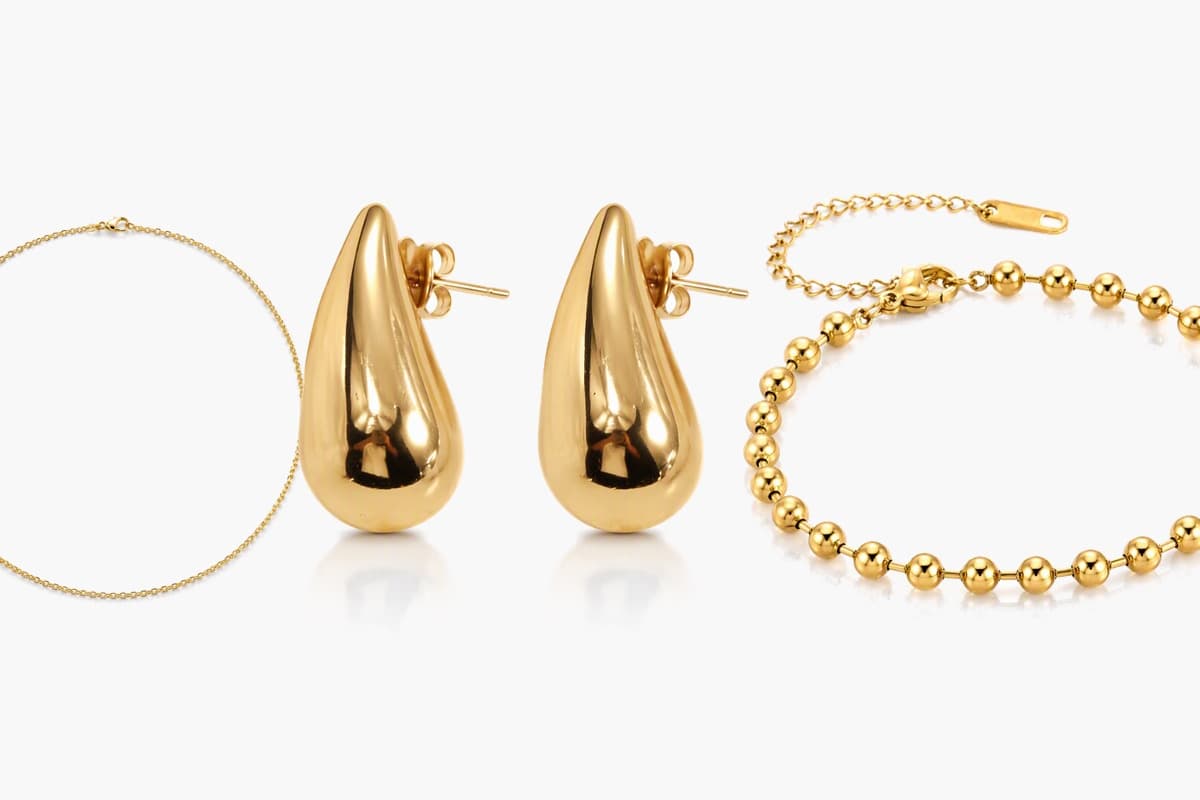 Teardrop Stud Earrings