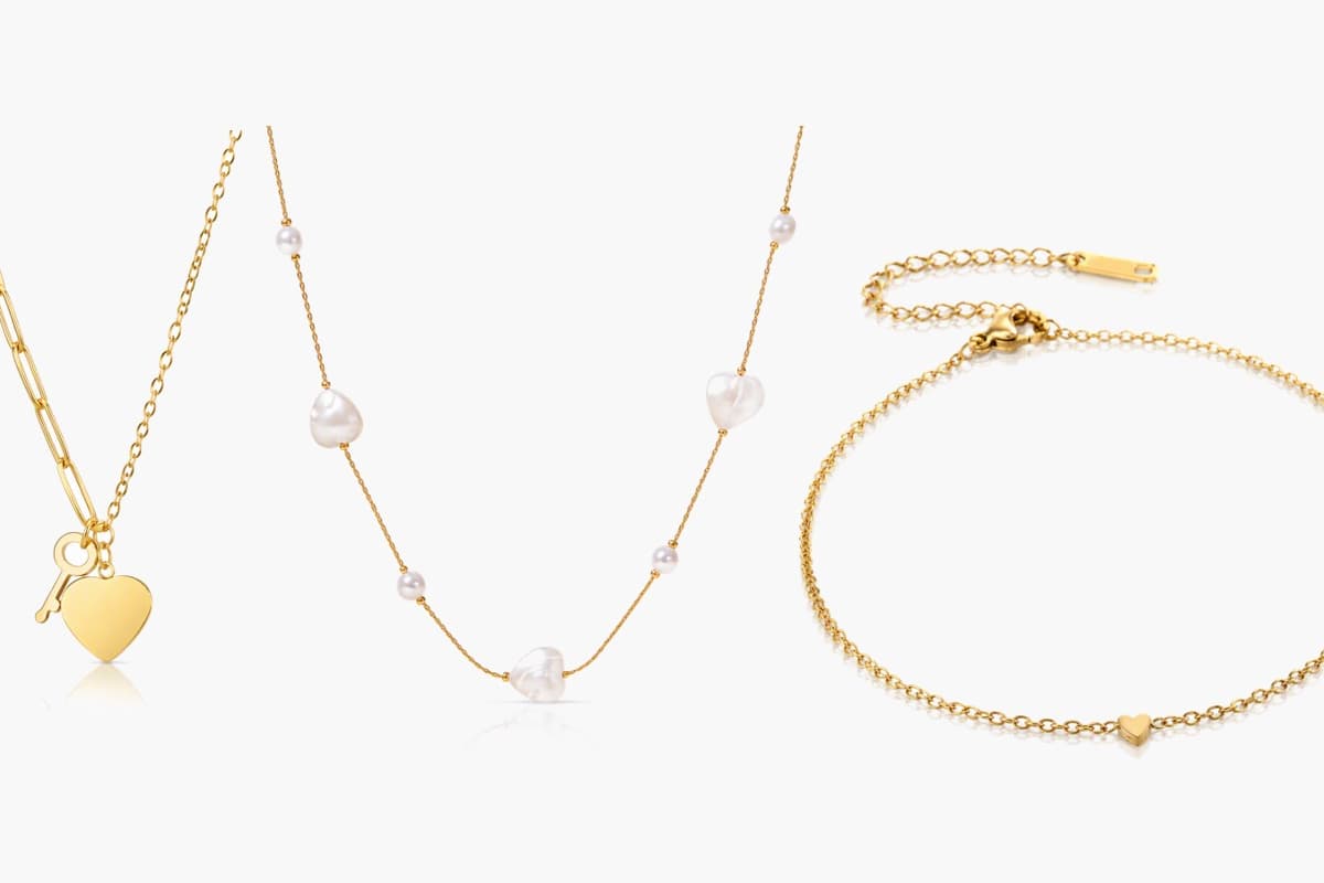 Dainty Heart And Key Charm Necklace
