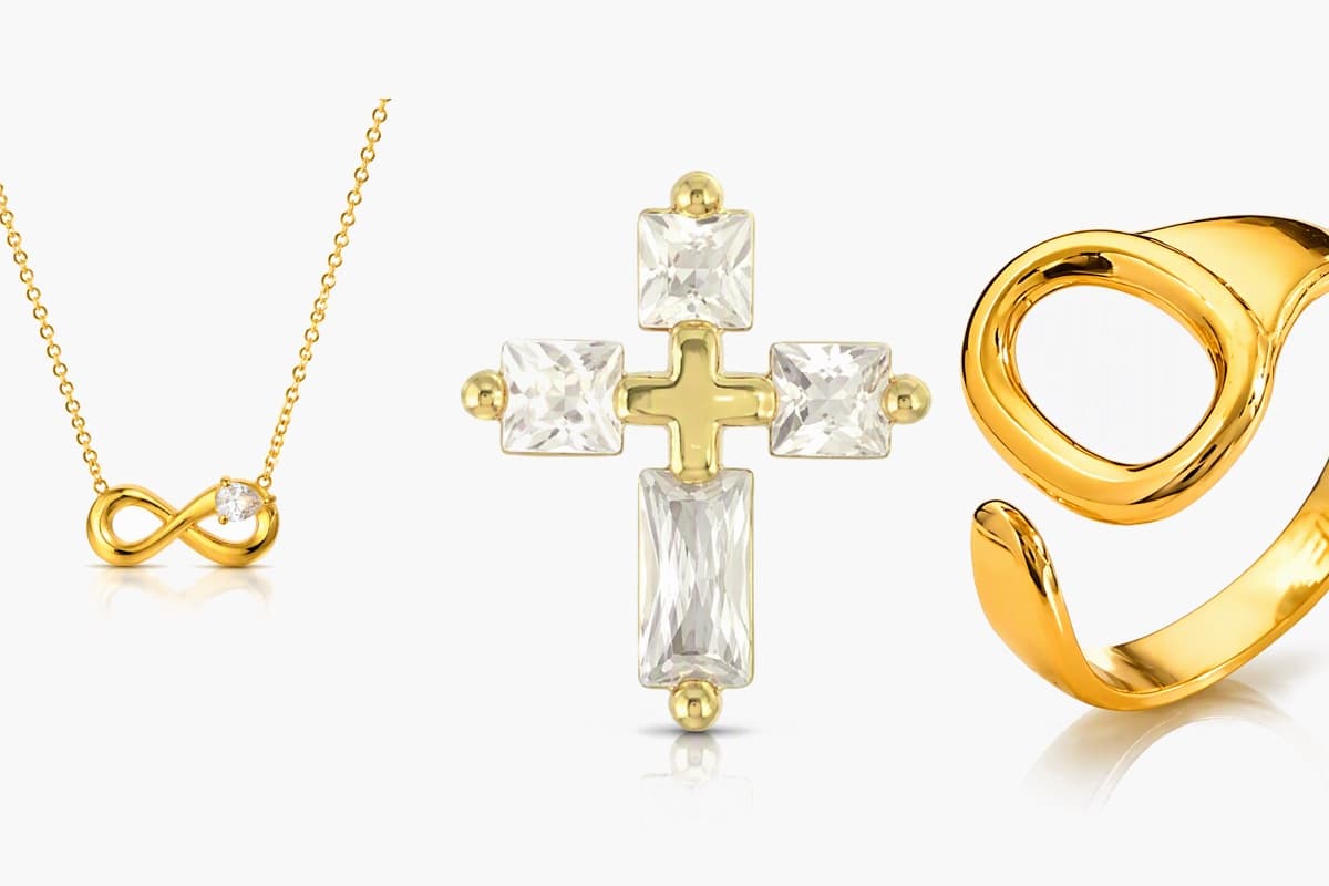 Dainty Cross Stud Earrings