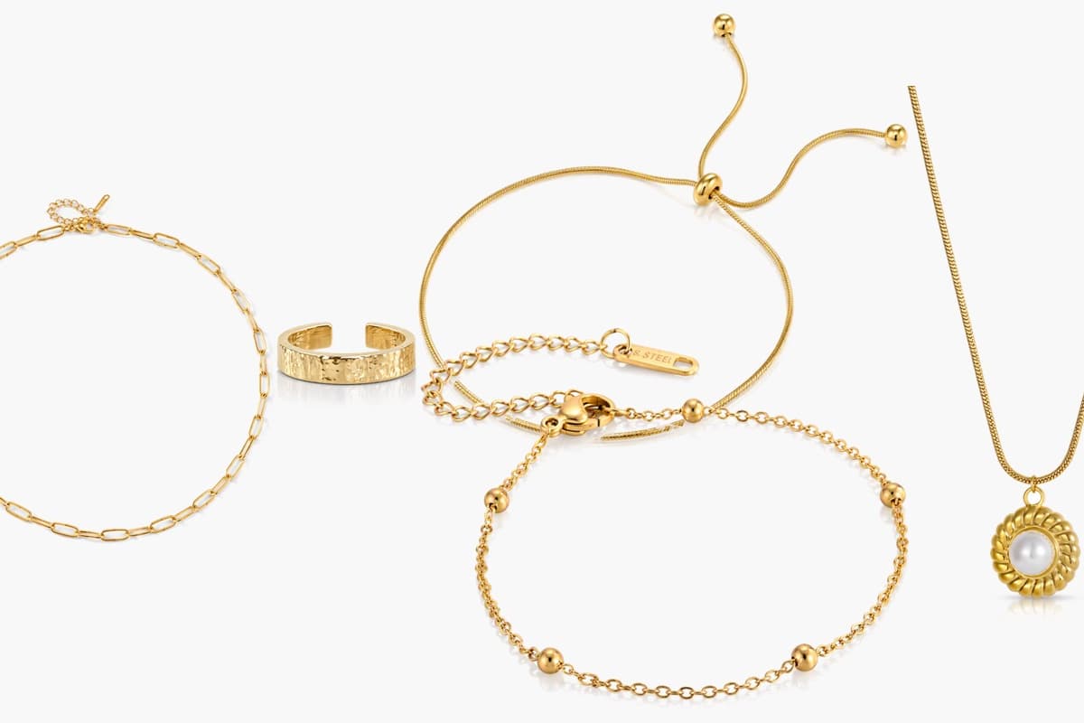 Minimalist Paperclip Chain Necklace