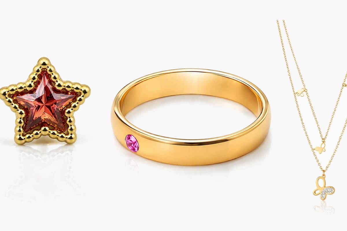 Dainty Star Stud Earrings