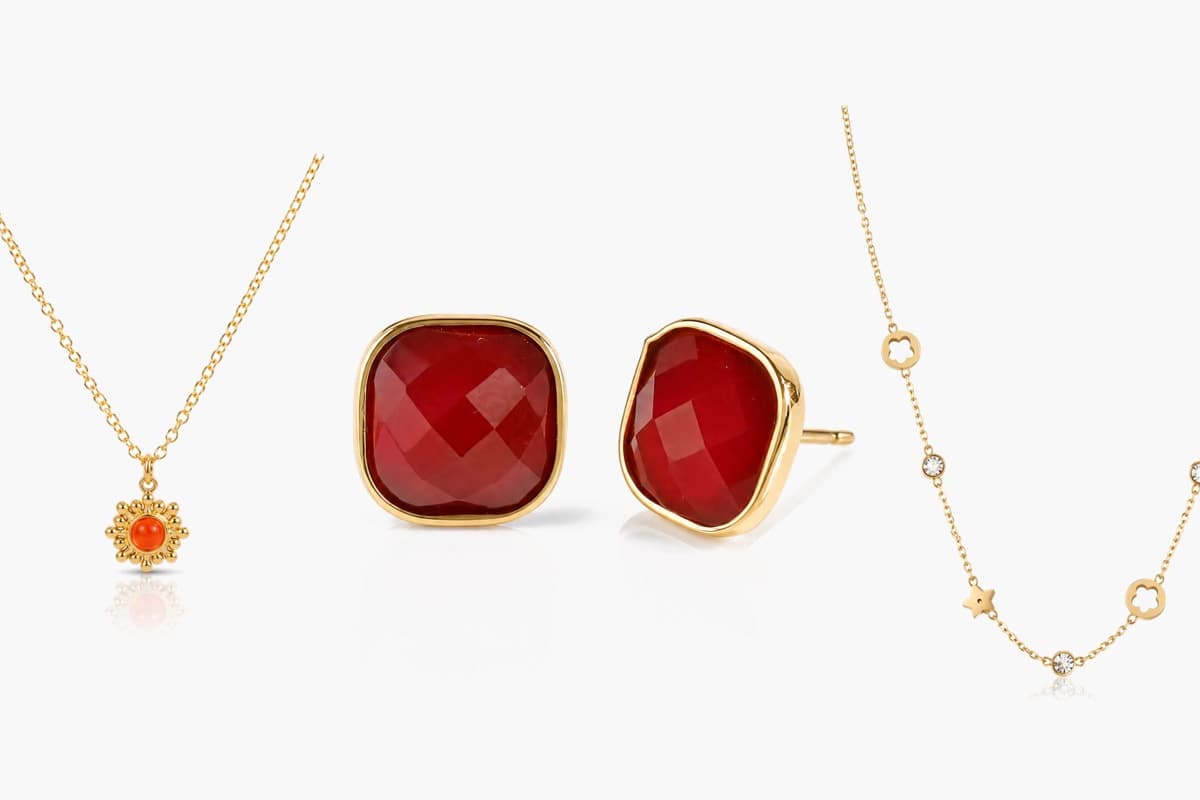 Dainty Flower Gem Necklace