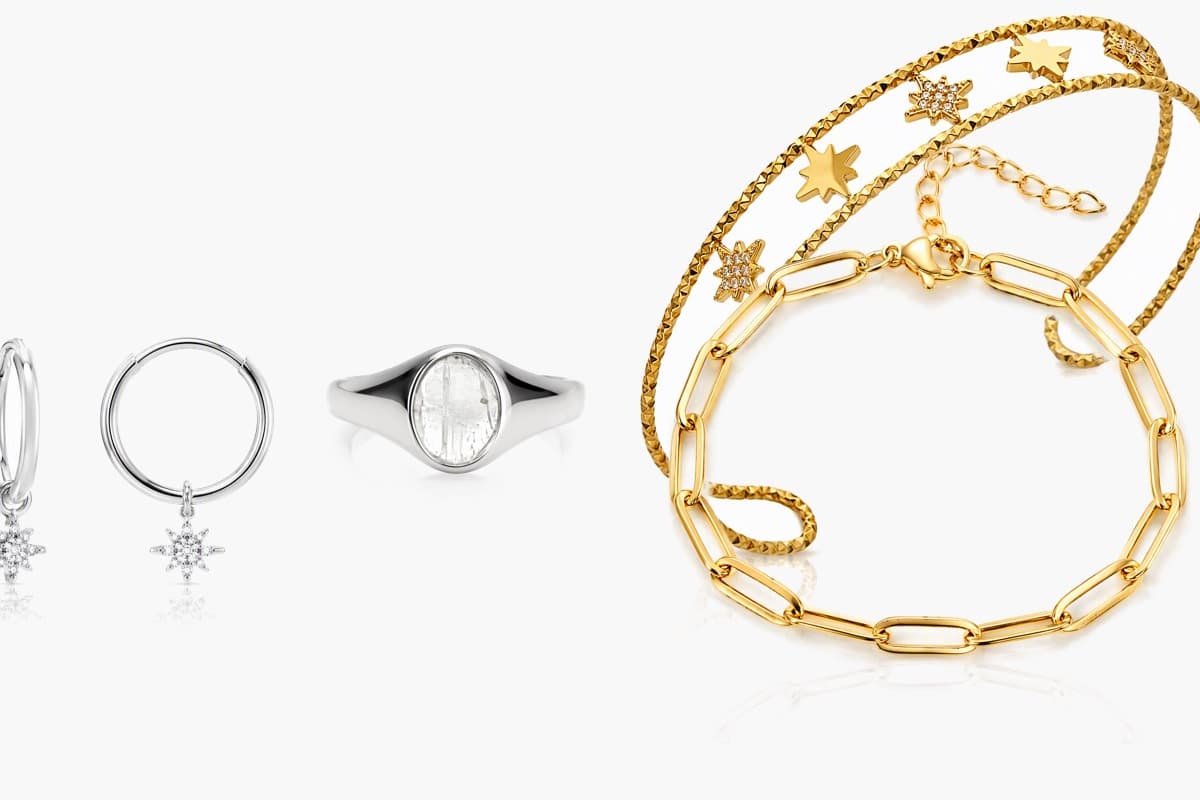 Dainty Star Charm Hoop Earrings