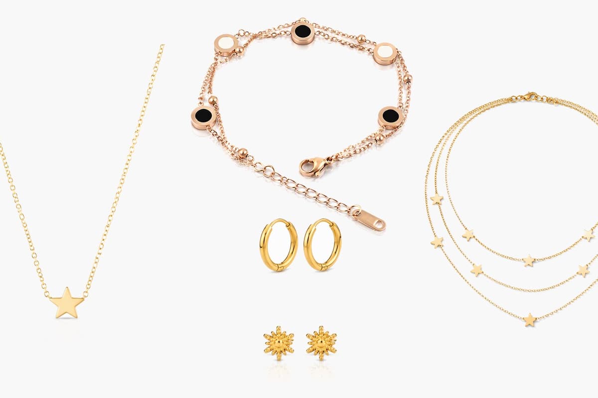 Dainty Star Pendant Necklace