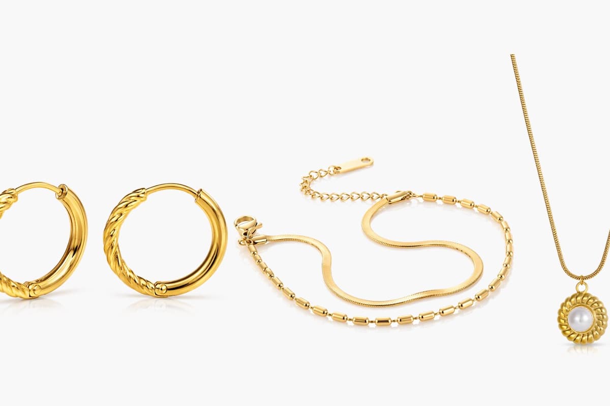 Twisted Band Hoop Earrings
