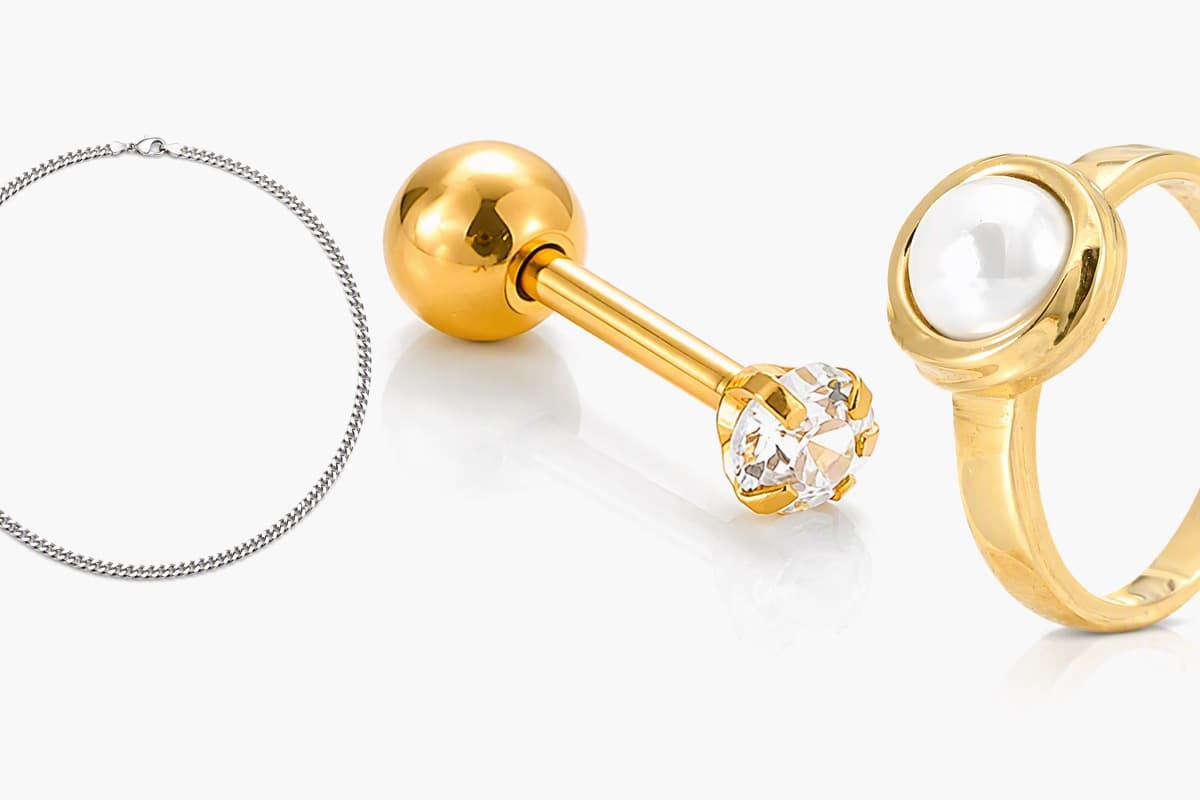 Dainty Heart Gem Stud Earrings
