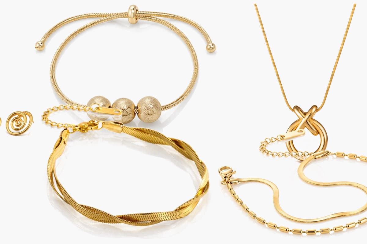 Dainty Snake And Box Chain Bracelet
