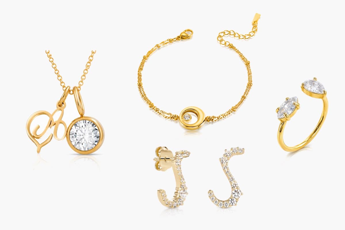 Dainty Letter S Stud Earrings