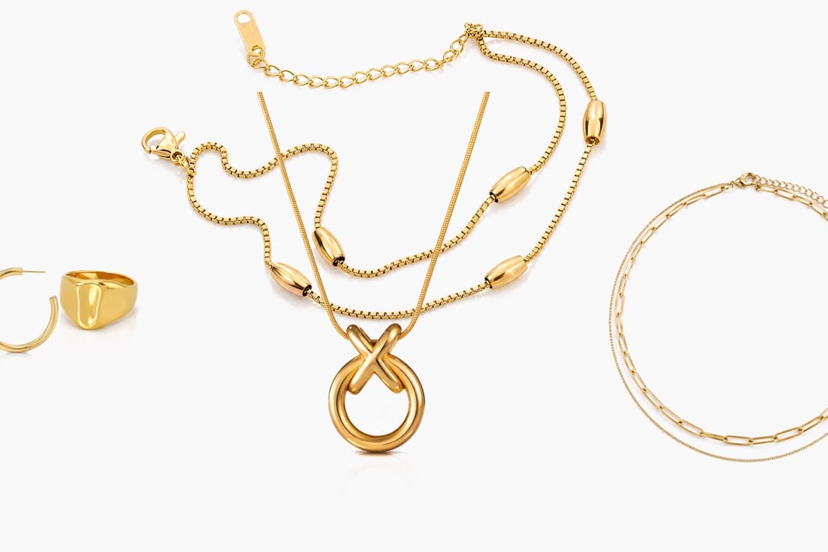 Minimalist Smooth Hoop Earrings