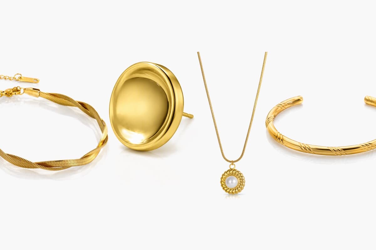 Minimalist Oval Stud Earrings