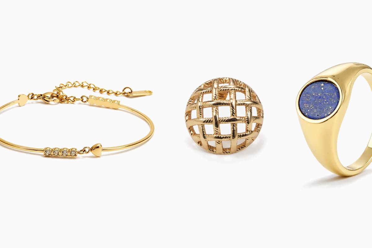 Love Knot Stud Earrings