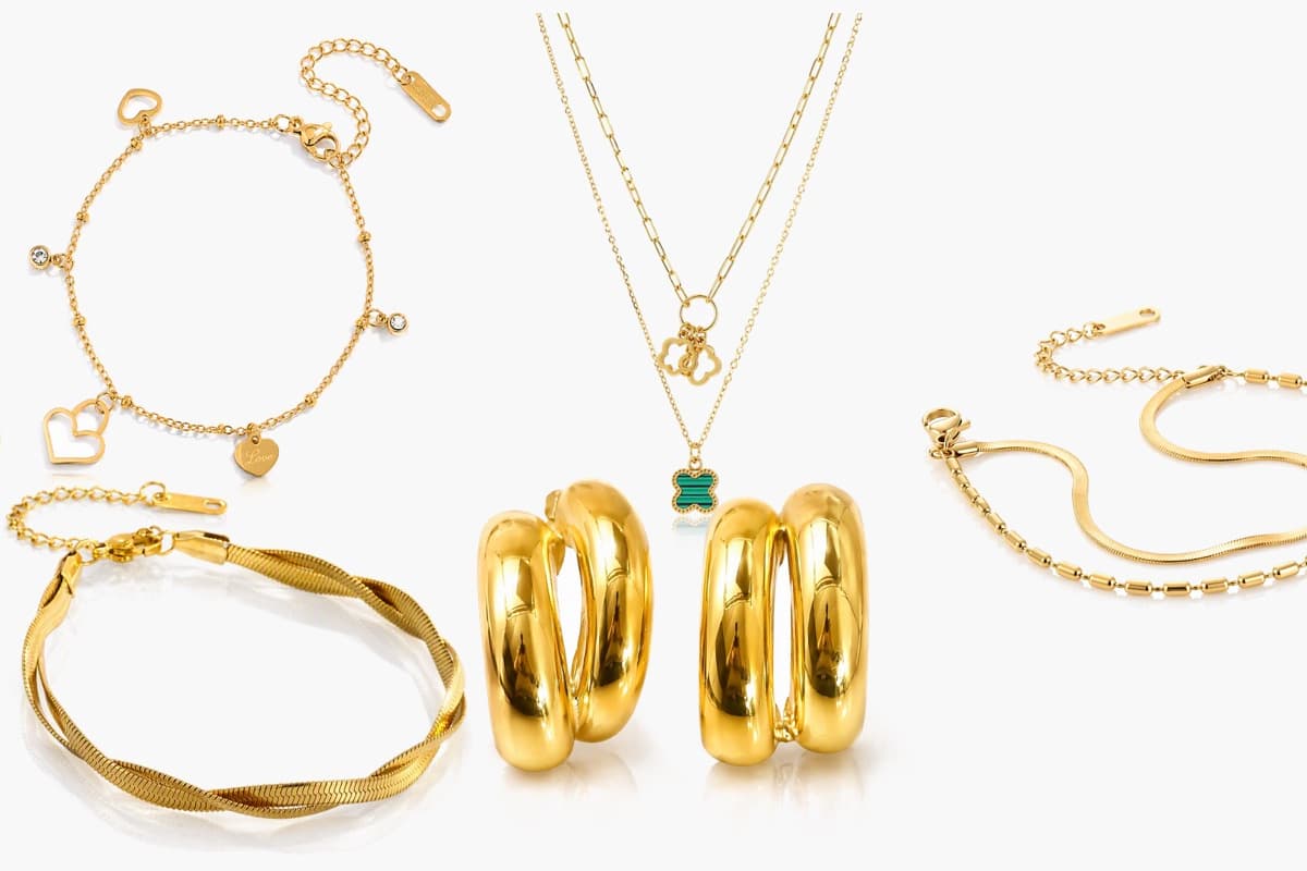 Dainty Snake And Box Chain Bracelet