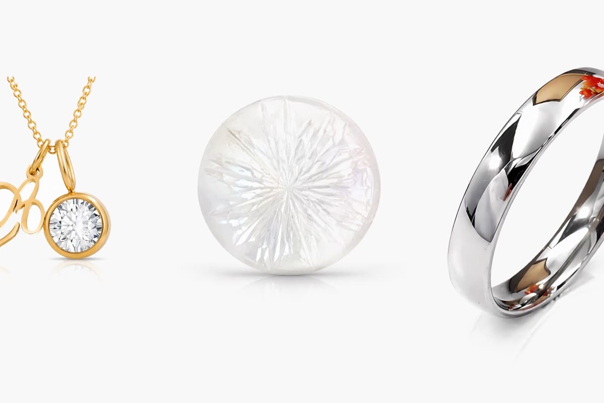 Dainty Flower Stud Earrings