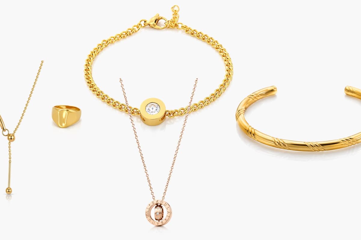 Dainty Circle Disc Necklace