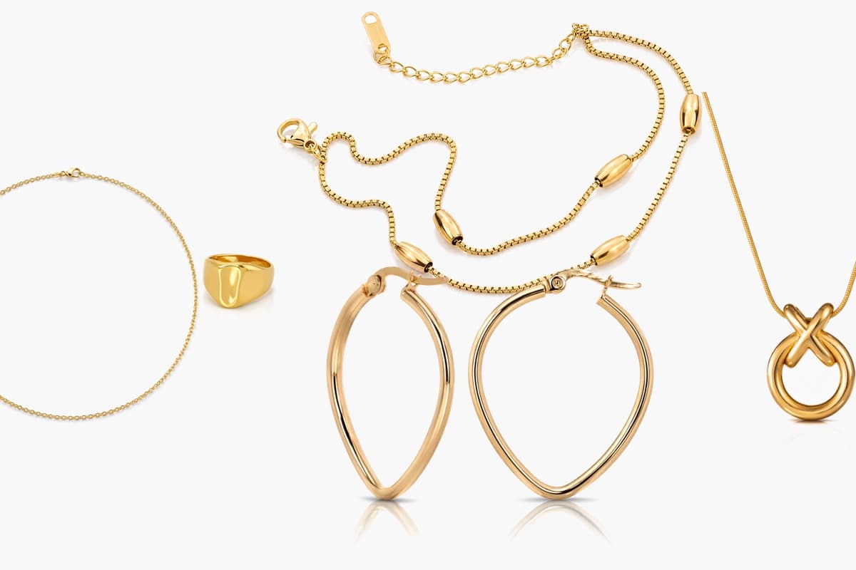 Minimalist Heart Hoop Earrings