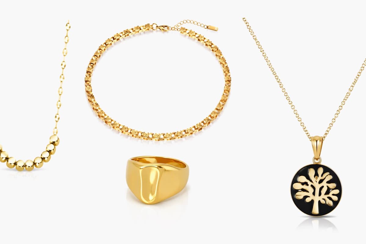 Tree Branch Disc Pendant Necklace