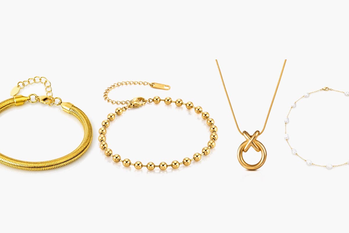 Dainty Irregular Pearl Station Necklace