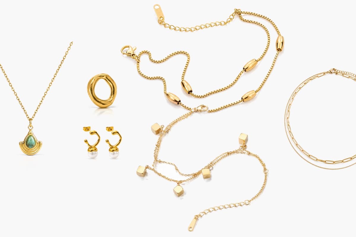 Dainty U-Shaped Drop Earrings
