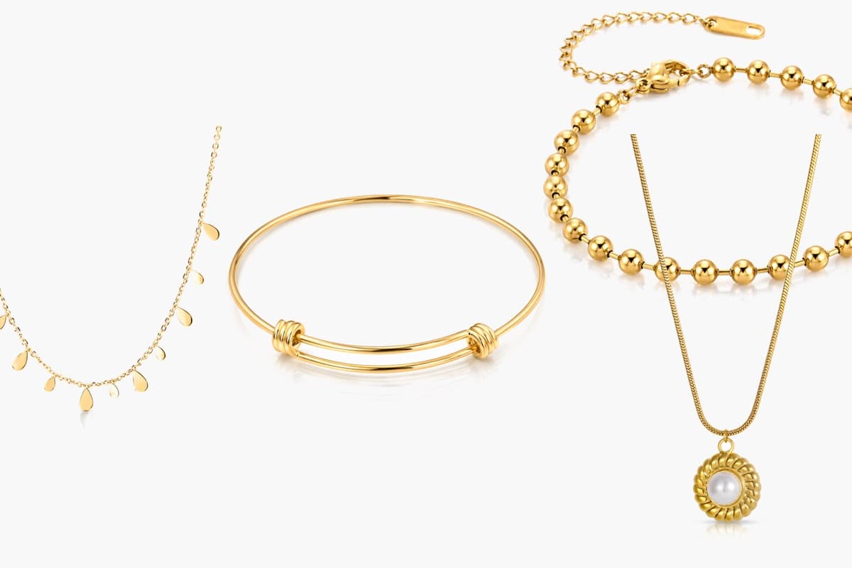 Dainty Teardrop Charm Necklace