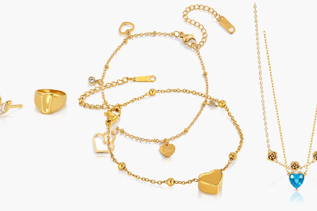 Dainty Heart Pendant Necklace