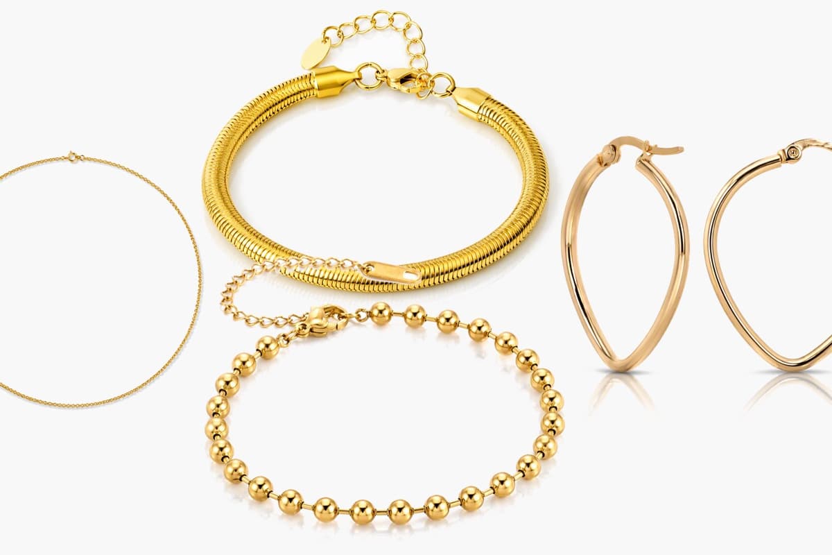 Minimalist Heart Hoop Earrings