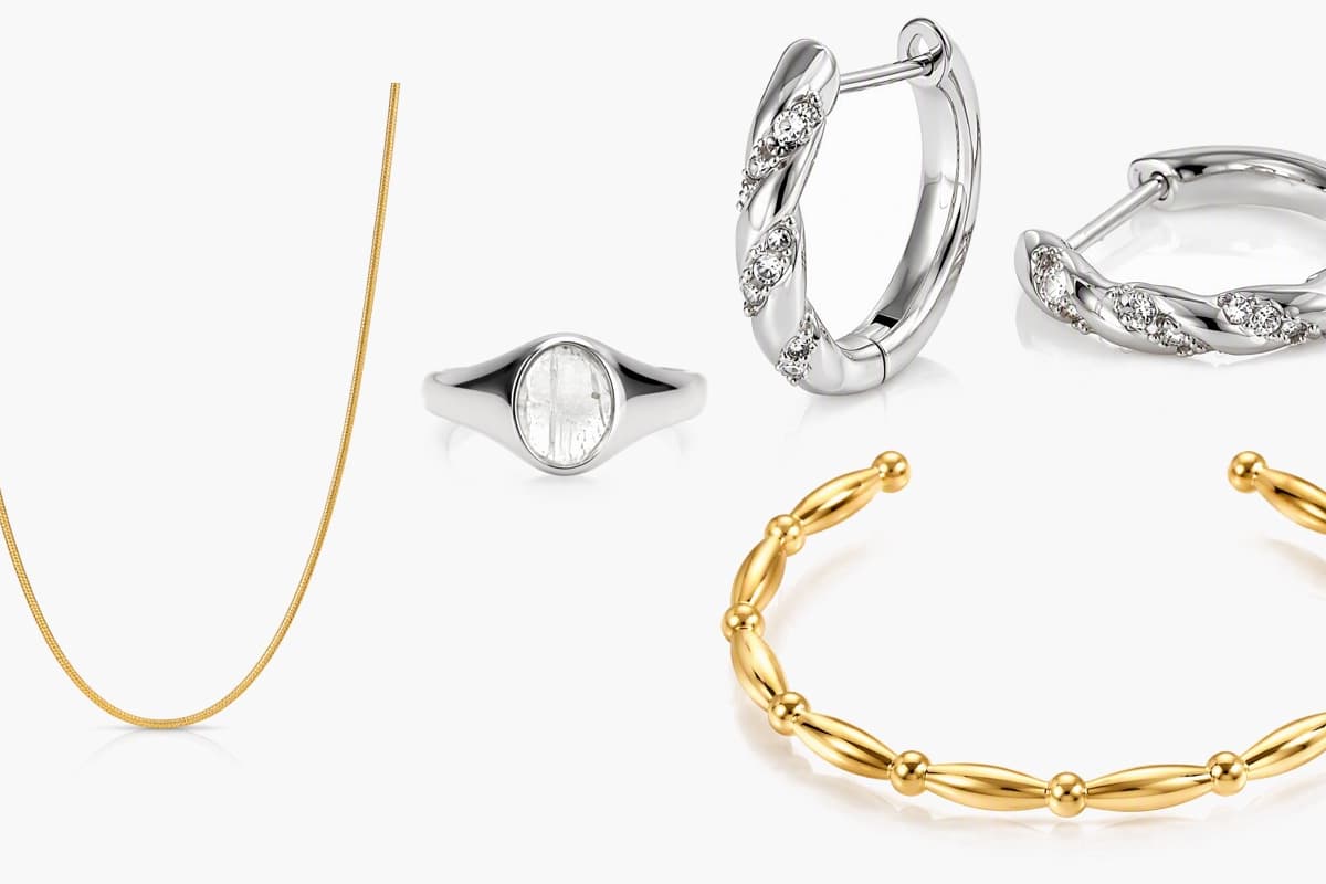 Twisted Band Hoop Earrings