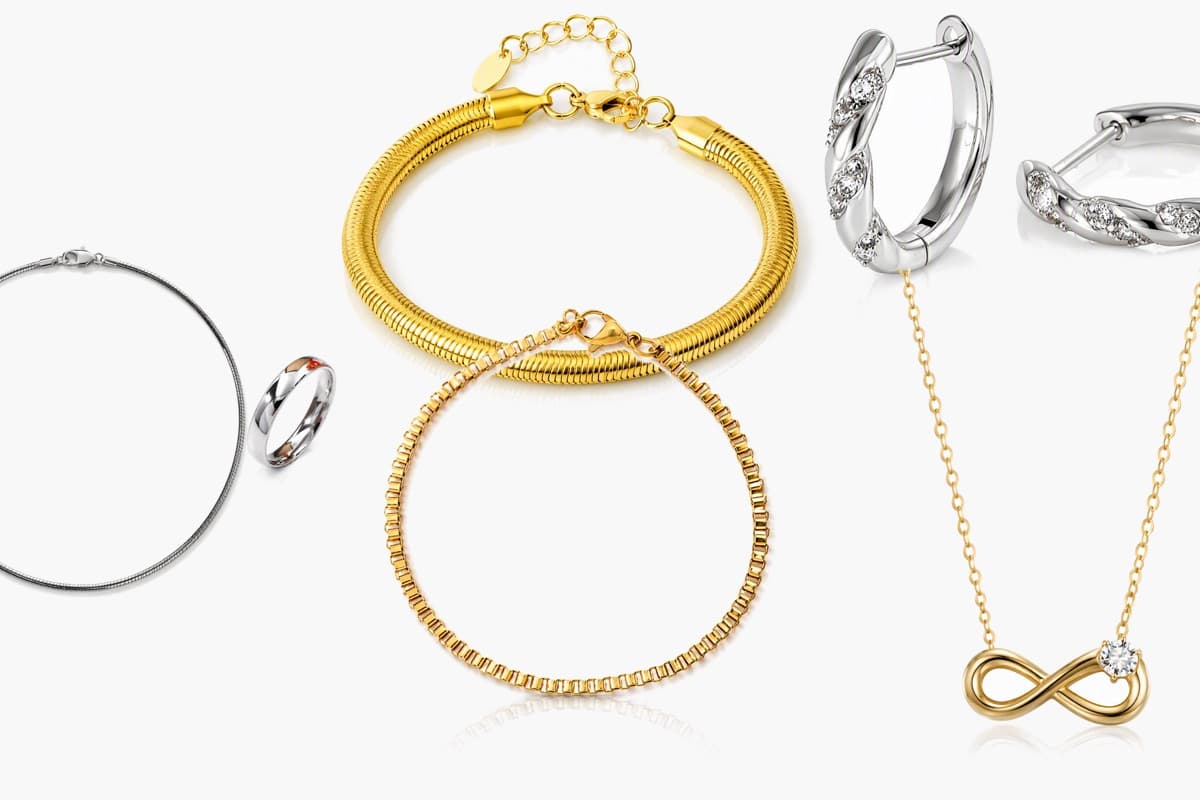 Twisted Band Hoop Earrings