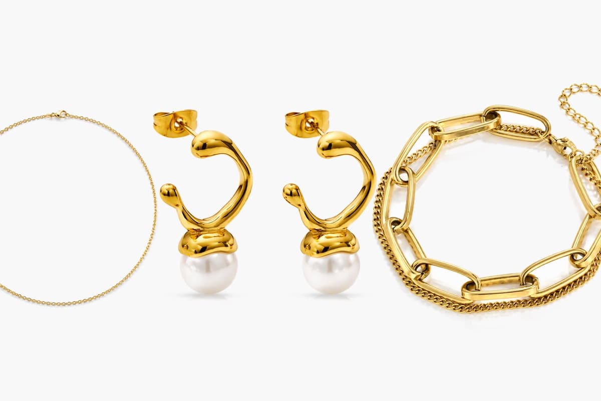 Dainty U-Shaped Drop Earrings
