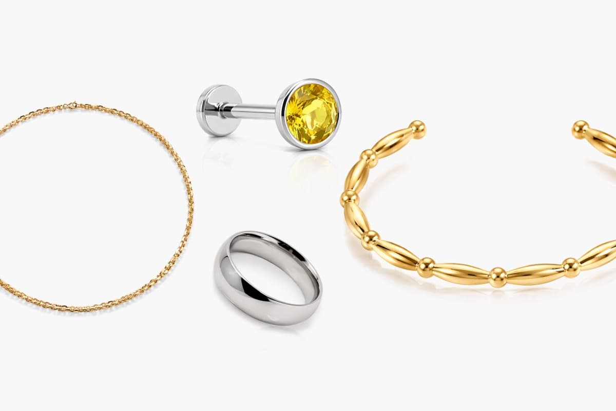 Dainty Round Stud Earrings