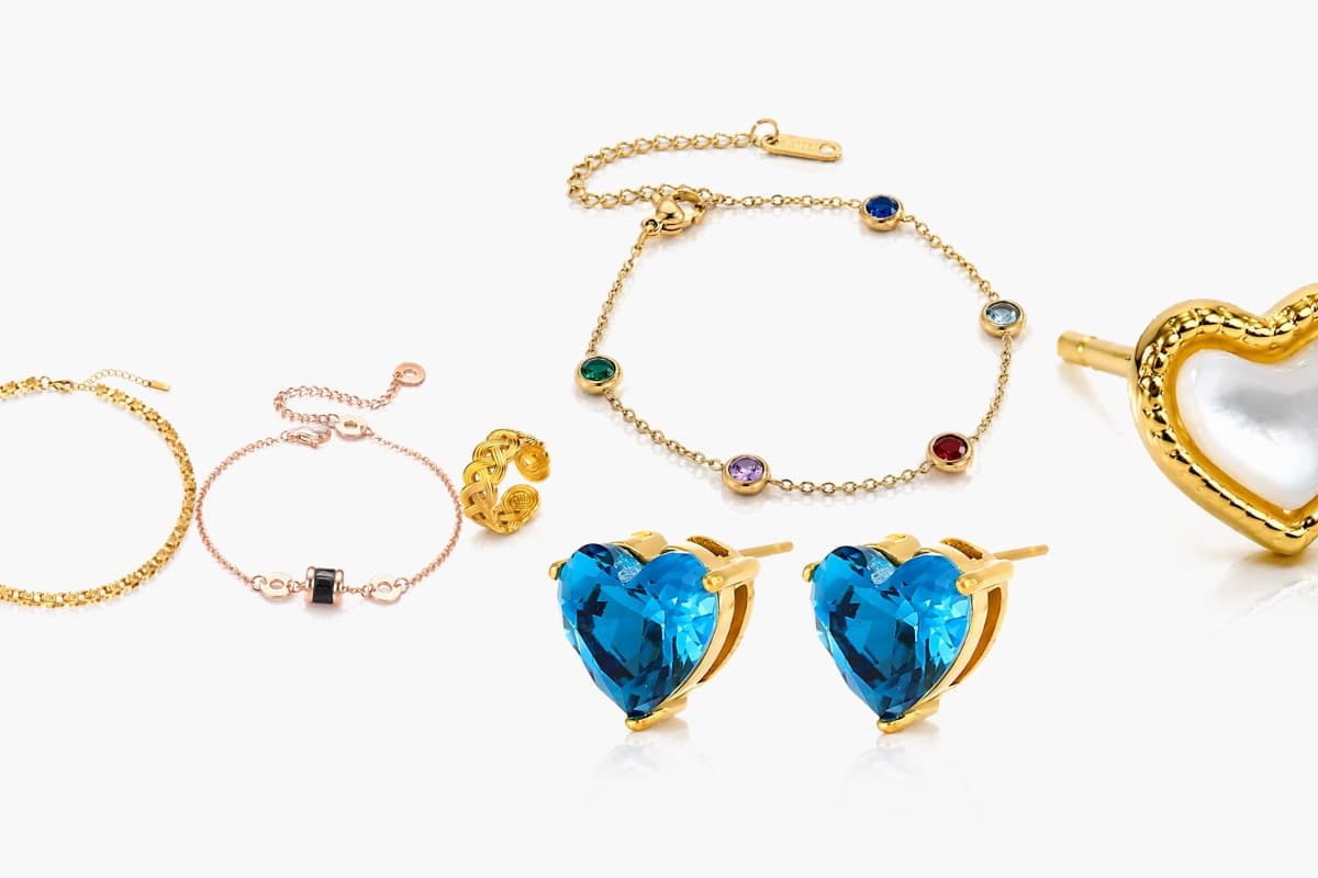 Cute Heart Stud Earrings