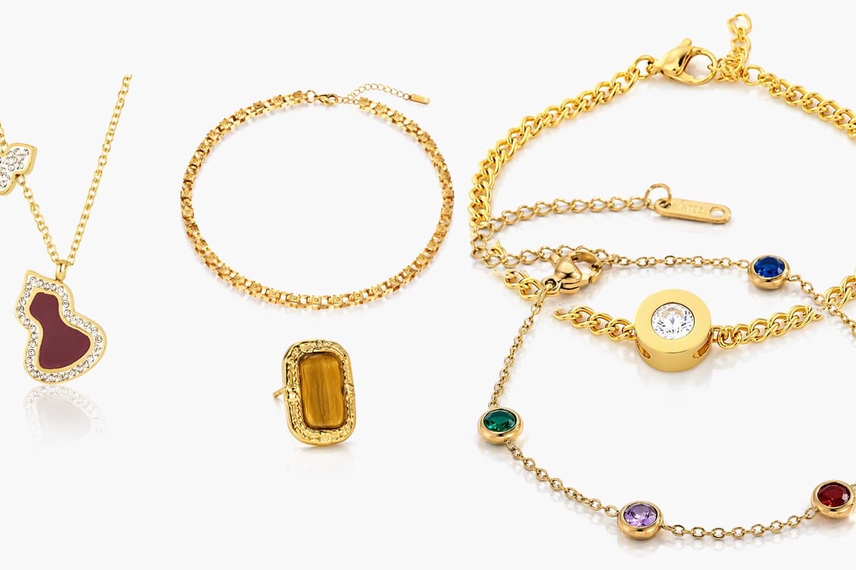 Dainty Gourd Pendant Necklace