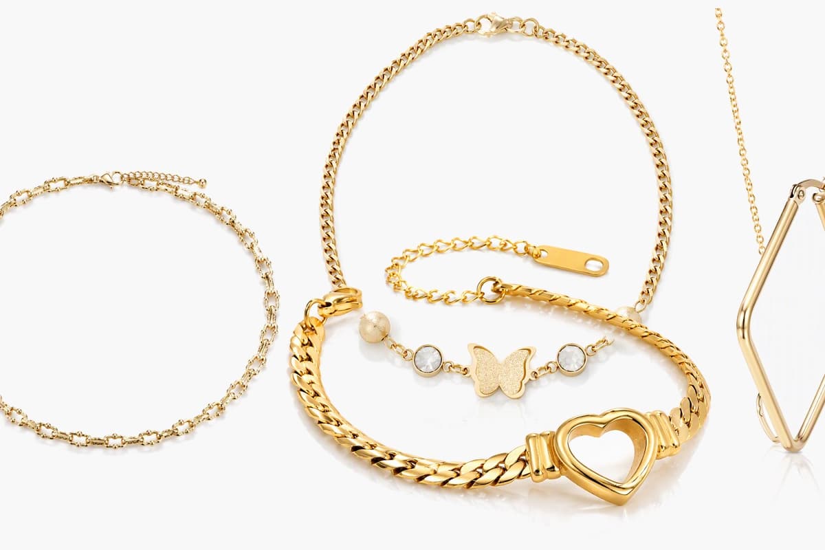Trendy Heart Charm Bracelet