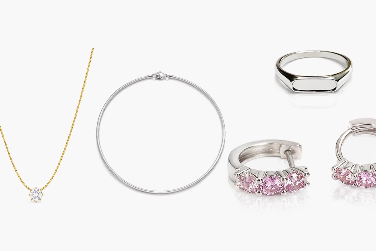 Dainty Three-Stone Huggie Earrings