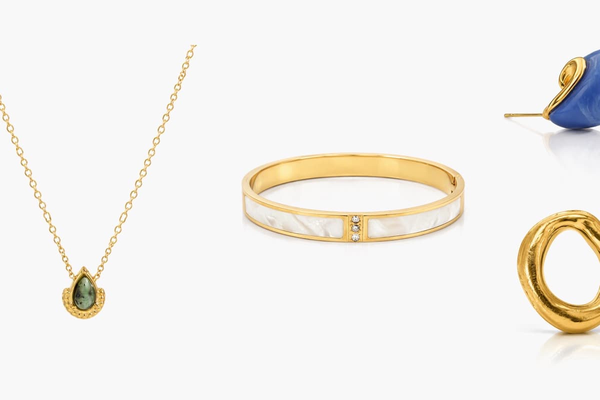 Dainty Teardrop Stone Pendant Necklace