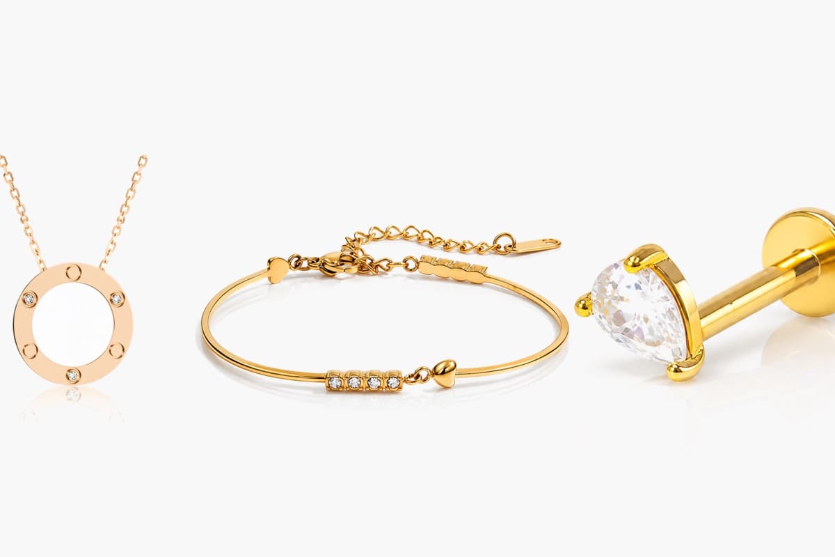 Dainty Heart Stud Earrings