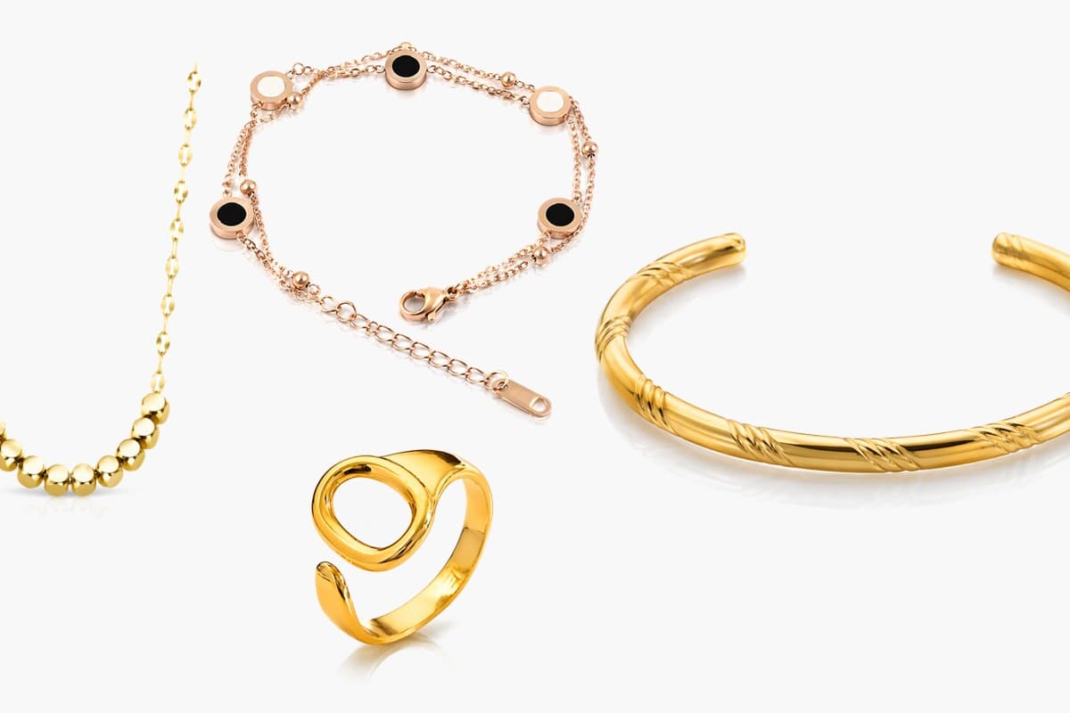Minimalist Disc Bead Necklace