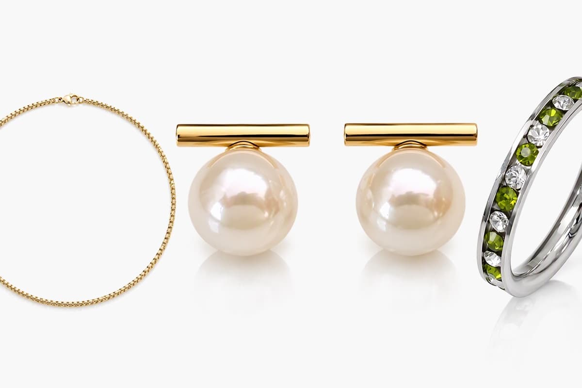 Minimalist Bar Pearl Stud Earrings