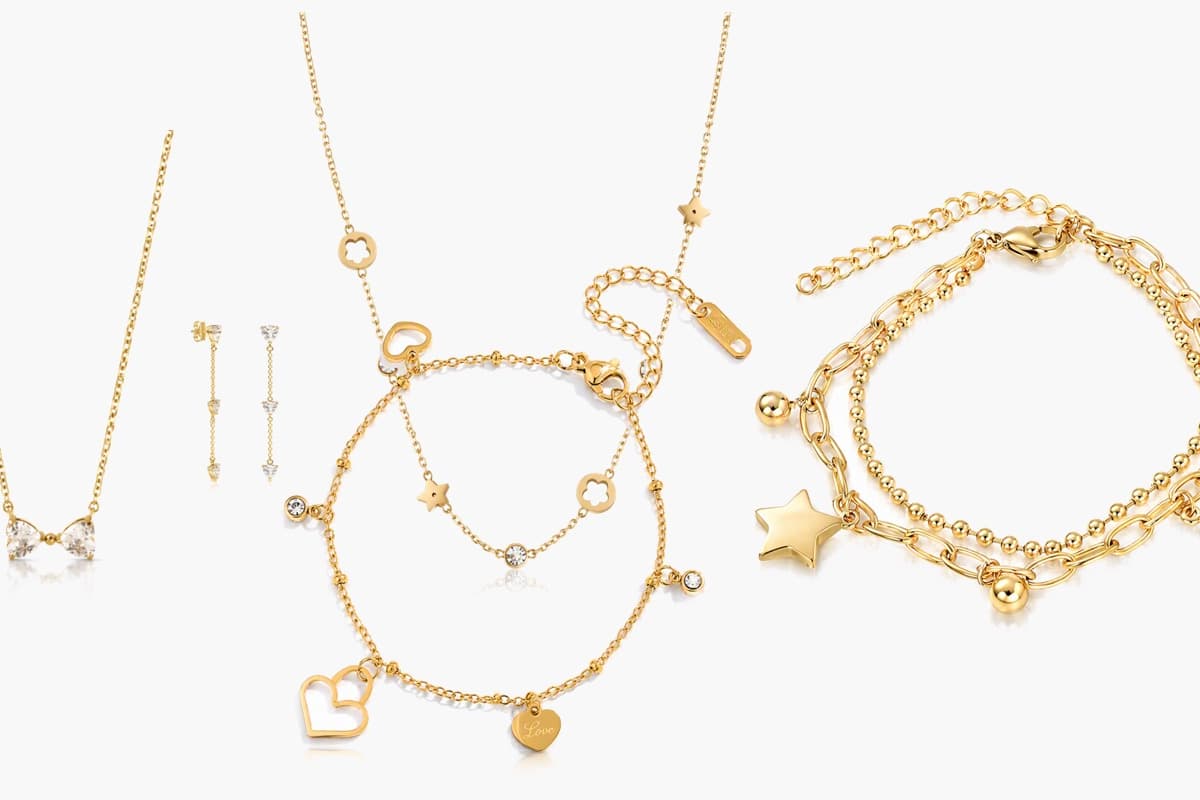 Dainty Double Heart Necklace