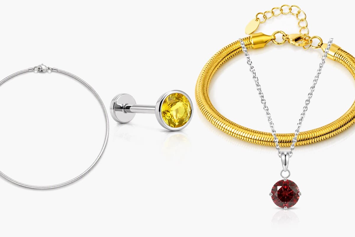 Dainty Round Stud Earrings